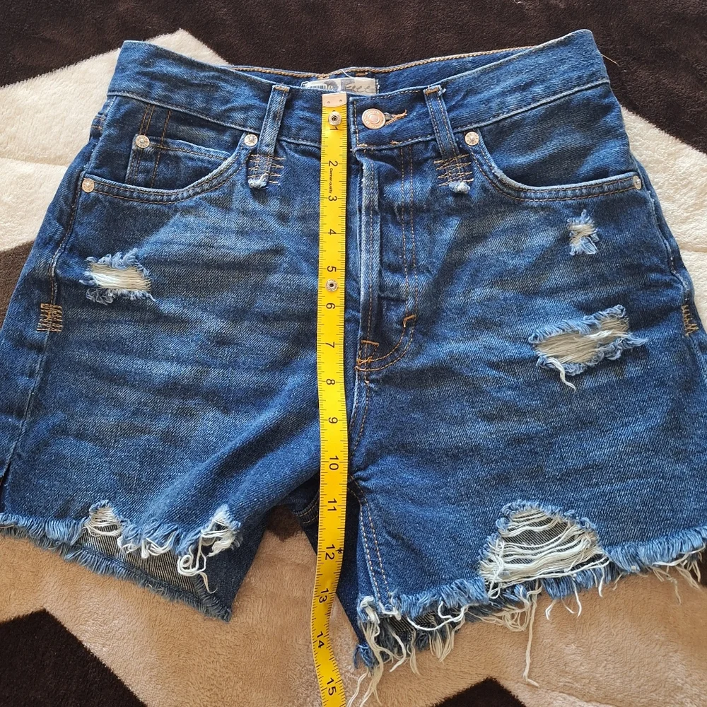 Free People - We The Free Makai Cut-off Short - In Too Deep - Size 25
